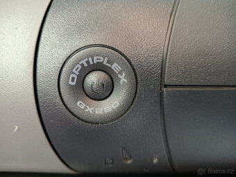 Historické počítače DELL - 3