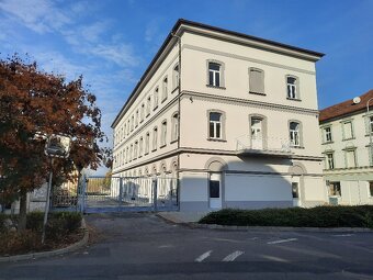 Lovosice-pronájem nebytových prostor 140 a  145 m2, centrum - 3