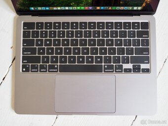 MacBook Air M2 – 512 GB / 16 GB / Baterie 97% / Záruka - 3