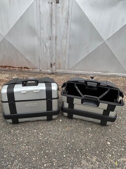 Givi trk 46N Trekker Top case s hliníkovým víkem. - 3