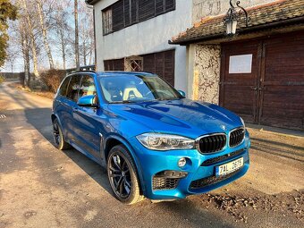 BMW X5M- Top stav - 3