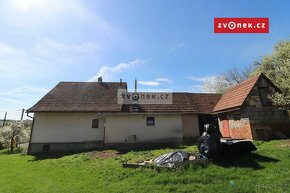 Prodej rodinného domu se zahradou v Drnovicích - 3