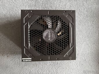 ZÁRUKY Ryzen 5800x, 4x8GB 3600MHz, B550 Plus, 850W Gold - 3