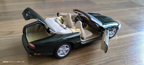 Jaguar XK8 1:18 Maisto - 3