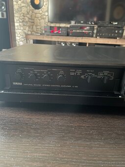 Předzesilovač Yamaha C60 - 3