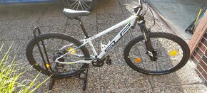 Superior Racer XC 27 DB Gloss White/Blue/Neon Yellow 2021
- 3