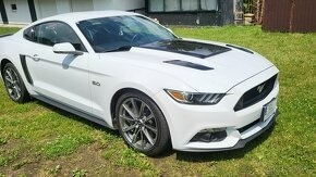 Ford Mustang GT Premium - 3