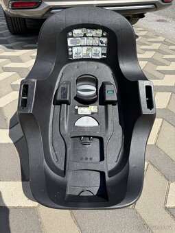 Prodám vajíčko Britax Römer Baby-safe i-size - 3