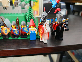 LEGO Castle 6081 King's Mountain Fortress +návod - 3