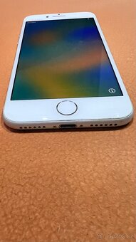 iPhone 8 128 GB - 3