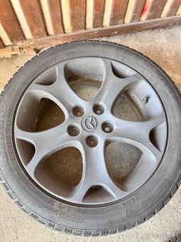 Mazda R17 - 3