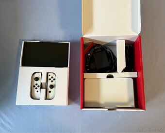 Nintendo Switch OLED, 256GB paměťová karta, obal, sklo - 3