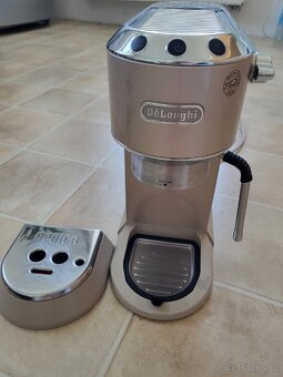 Kávovar DeLonghi EC 885 BG Dedica - 3