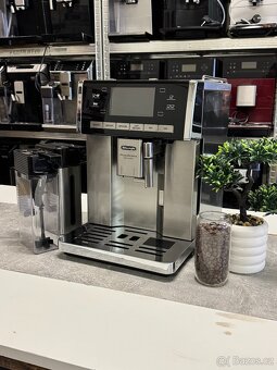 Kávovar DeLonghi PrimaDonna EXCLUSIVE ESAM6900.M - 3