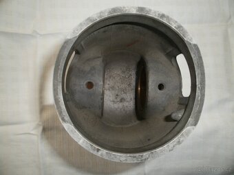 Píst HOLDER A12 - 3