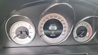 GLK,220 cdi rok 2014 - 3
