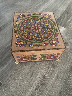 Dřevěná starožitná krabička - 3