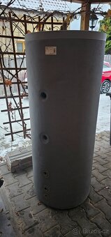 Akumulační nádrž stacionární s izolací 300 l - 3