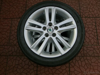 Letní sada alu - originál Škoda 5x100 6Jx16 ET43 5J0601025M - 3
