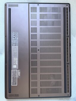 Prodám herní notebook ASUS typ:gu605mz-nebula026w šedá barva - 3