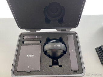 Insta 360 Pro 2 + Farsight + USB-C Multi-Reader, SD karty a - 3