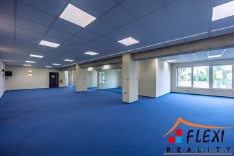 Pronájem prostor 239 m2 v nové budově na ul. Novoveská, Ostr - 3