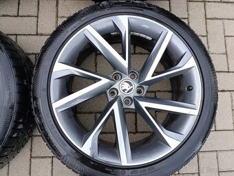 ALU KOLA  -- ORIGINÁL SPORTLINE KODIAQ R20 - VEGA - 3