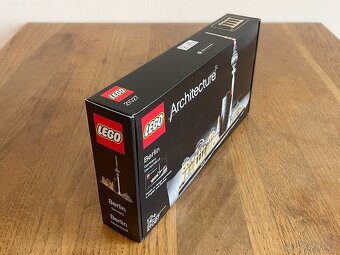 nové Lego Architecture 21027 Berlin - 3