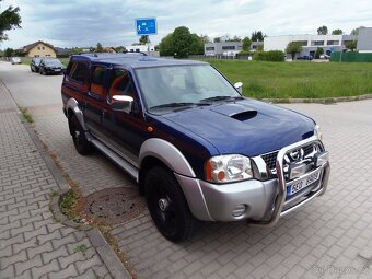 Nissan Navara Double-Cab 2.5 TD 140000 km - 3