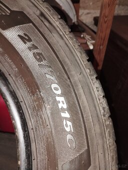 Prodám pneu Nexen 215/70r15 C - 3