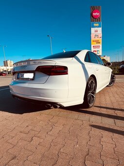 Audi S8 plus 445kw odpočet DPH - 3