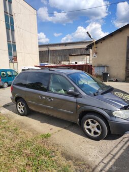 Chrysler Voyager 2.5l CRD - 3