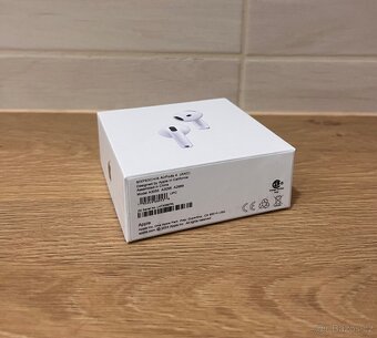 Airpods 4 + záruka - 3