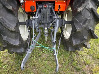 Malotraktor Kubota GL 29 Grandel s čelním Nakladačem 450KG - 3
