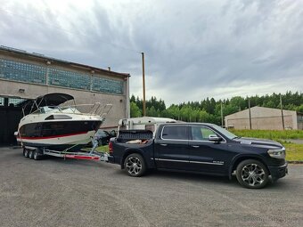Prodám motorovou loď Bayliner cruiser 855 Ciera 8 - 3