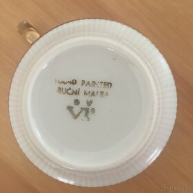 Ruzovy salek s hranatym ouskem - 3