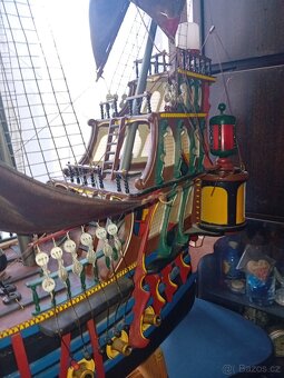 Stary model historickej plachetnice - 3