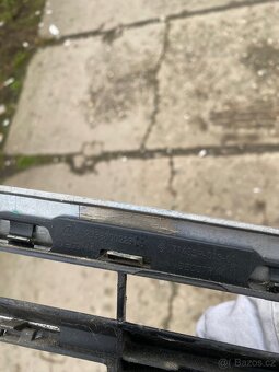 Přední maska Mercedes W203 - 3