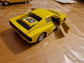 Ferrari Testarossa 1984 Burago, žlutá - 3
