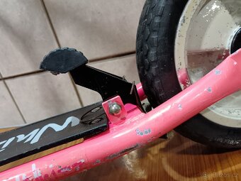 Dívčí koloběžka - 3