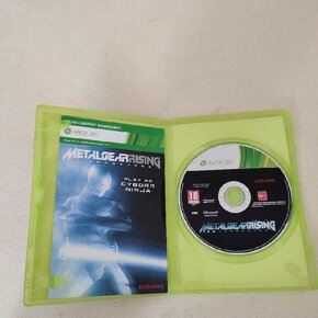 Prodám hru MetalGearRising, Xbox 360 - 3