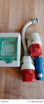 Elektro prodlužovací kabel 30m 380v,rozvaděč, jističe - 3