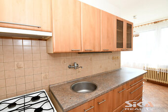 Pronájem bytu 3+1 se zasklenou lodžií, 80 m2 - 3