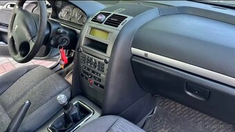 Peugeot 407 - 3
