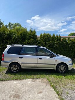 Mitsubishi Space Wagon 2.4i 108kw rok 1999 STK 4/2027 7.míst - 3