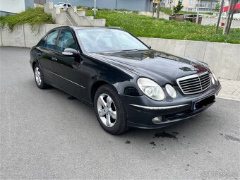 Prodám Mercedes W211 E220CDI Avangarde rok 2005 - 3