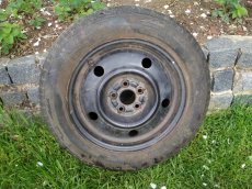 195/60 R15 88H Barum Bravura včetně disku stará - 3