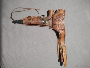 Westernový holster - 3