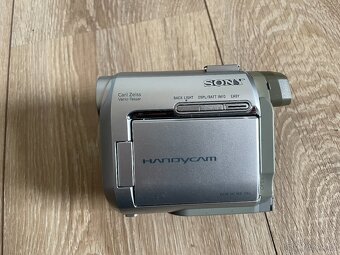 MiniDV kamera Sony HC16E - 3