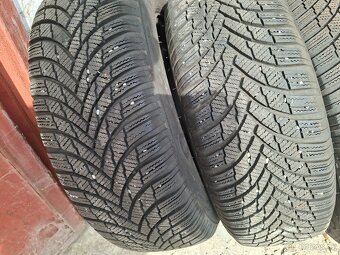 pneu-215/65 R16-98H - 3
